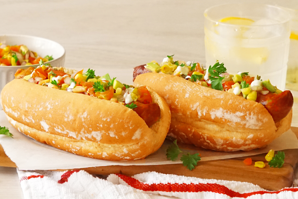 Hot dog de chorizo à la mode de Baja D’Italianoᴹᴰ